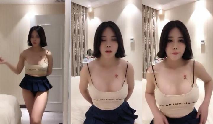 虎牙熊猫TV红牌大胸主播美娜酱baby下海21小时大合集VIP会员收藏福利