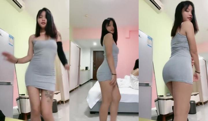 美臀学生，好他妈骚，【昨晚又遇见了你】，小小年纪看着已经是身经百战的状态，掰开逼逼水就自动流，需要男人天天操